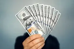 چطور پیش‌فروش ارز انجام می‌شود؟ جزئیات + زمان